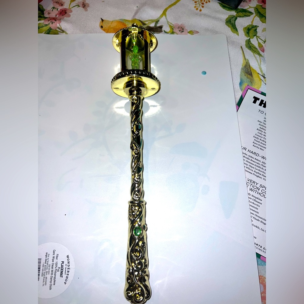 Tinker Bell Light-Up Wand – Peter Pan Disney